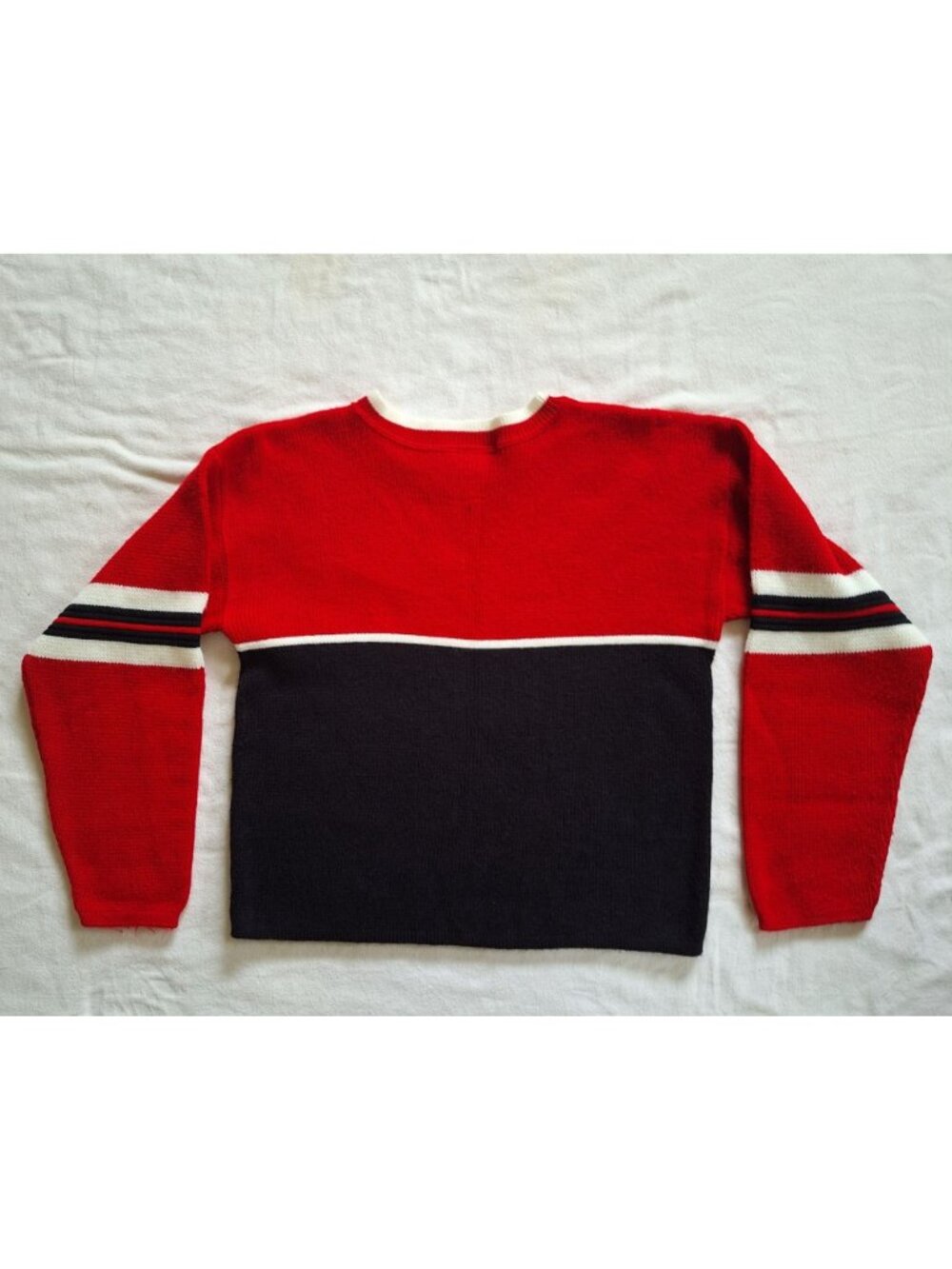 Mickey Unlimited Sweater L Vintage 90s Embroidered Patch Red Black Kids Large - Picture 6 of 14